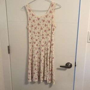 Y2k white and pink floral dress